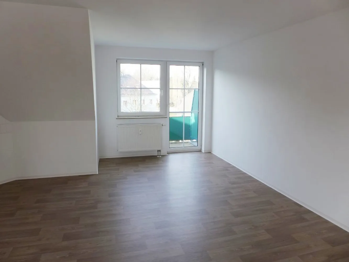 1 room apartment with 40 m² in Limbach-Oberfrohna – Photo 2