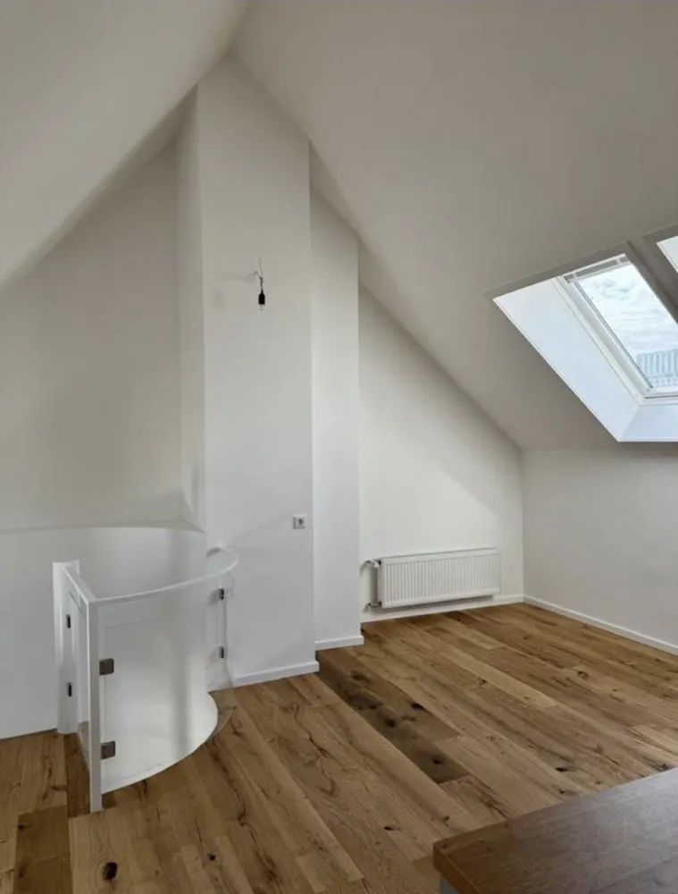 2 room apartment with 80 m² in Düsseldorf – Photo 4
