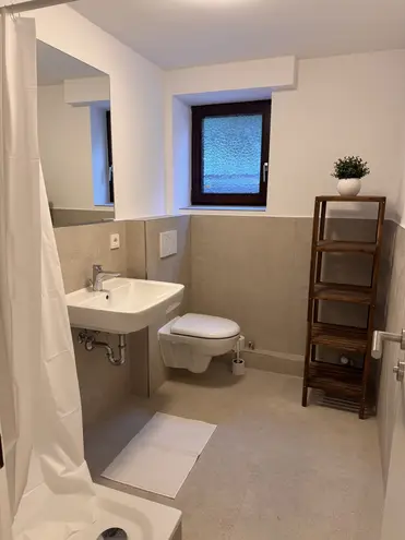 1 Zimmer Wohnung mit 30 m² in Frankfurt am Main – Bild 2