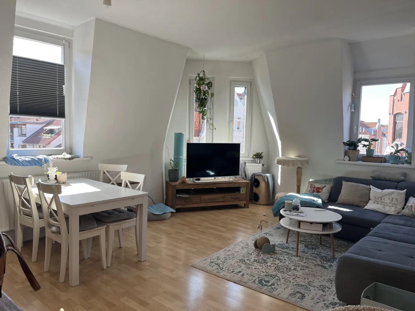 5 Zimmer Wohnung mit 118 m² in Hannover – Bild 1