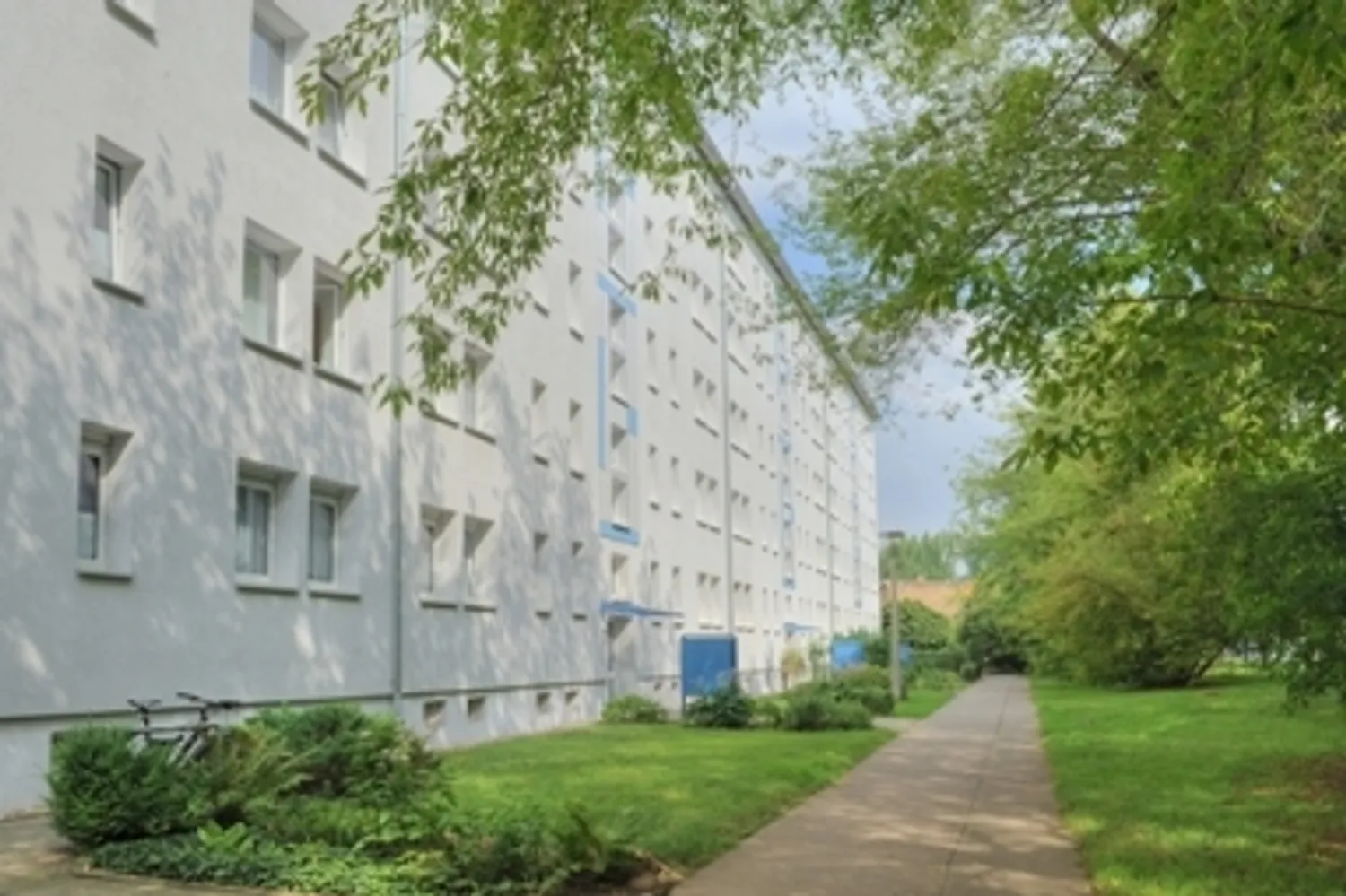 2 room apartment with 39 m² in Halle (Saale) – Photo 2