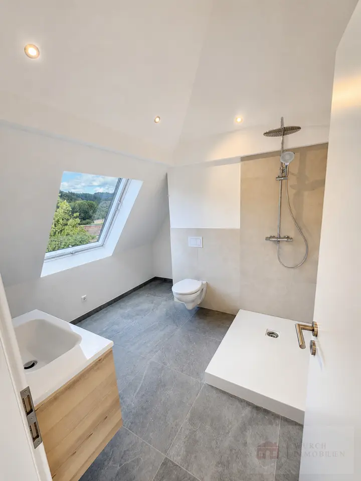 1 Zimmer Wohnung mit 65 m² in Freiburg im Breisgau – Bild 6