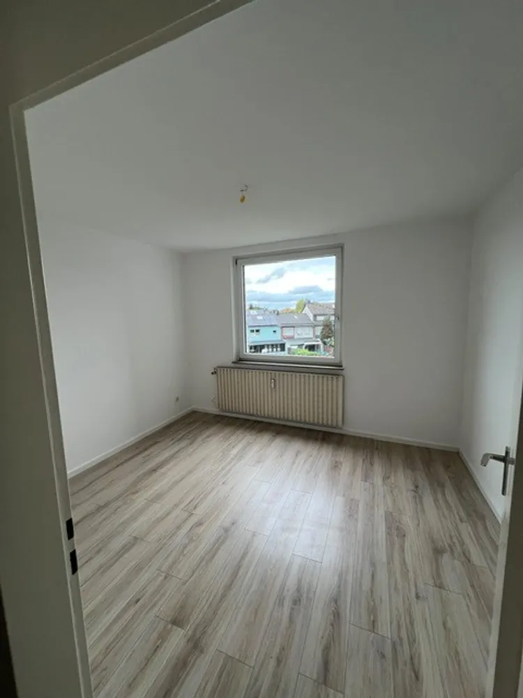 2 Zimmer Wohnung mit 50 m² in Monheim am Rhein – Bild 2