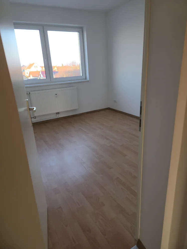 3 Zimmer Wohnung mit 57 m² in Halle (Saale) – Bild 2
