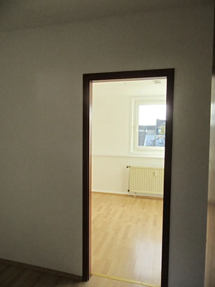 2 Zimmer Wohnung mit 60 m² in Krefeld – Bild 11