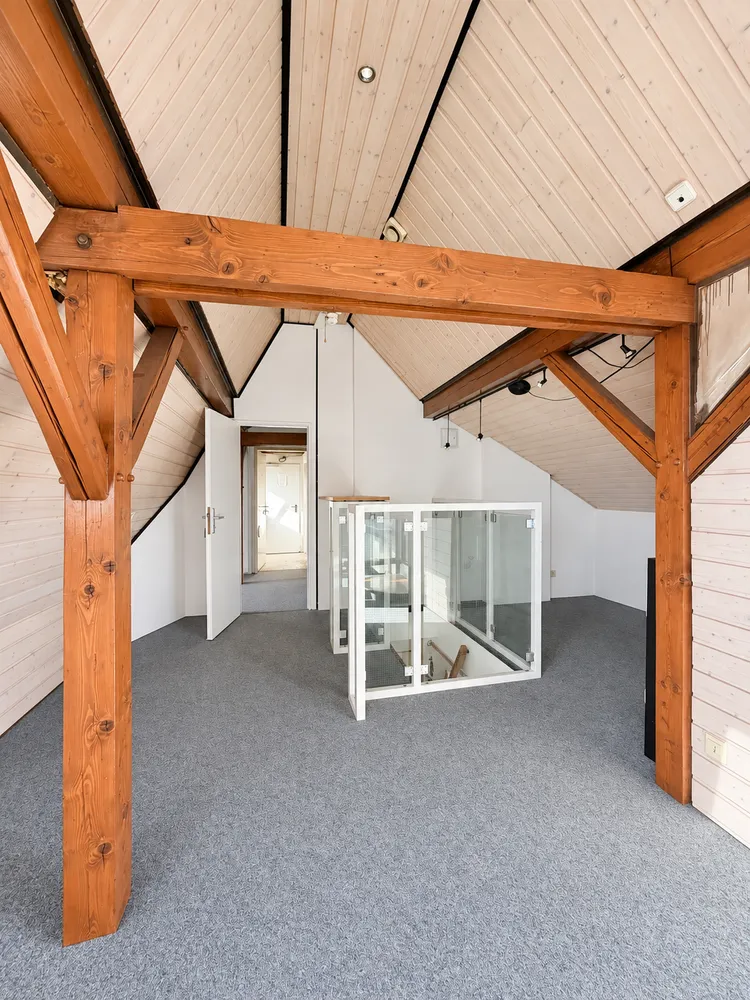 5 Zimmer Wohnung mit 120 m² in Hannover – Bild 7