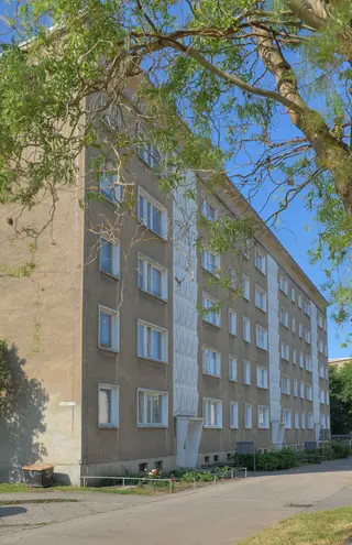 3 Zimmer Wohnung mit 58 m² in Halle (Saale) – Bild 2