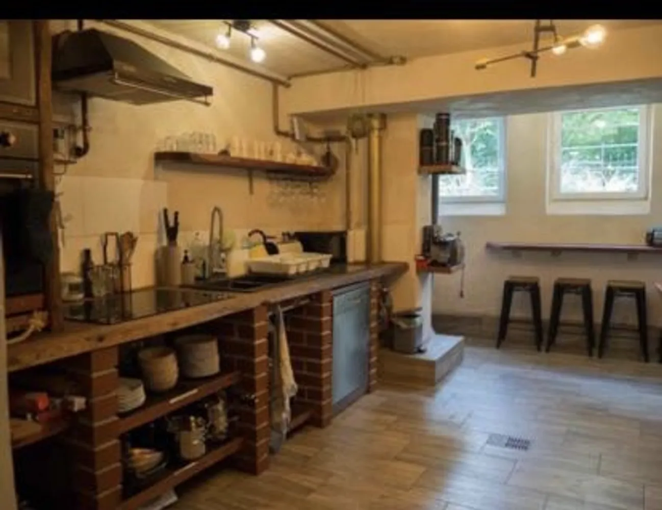 1 room apartment with 238 m² in Wiesbaden – Photo 1