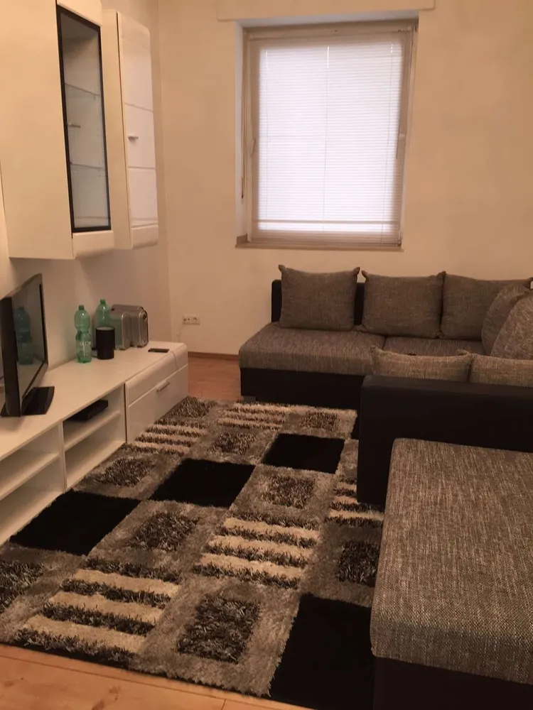 2 Zimmer Wohnung mit 32 m² in Neuss – Bild 3