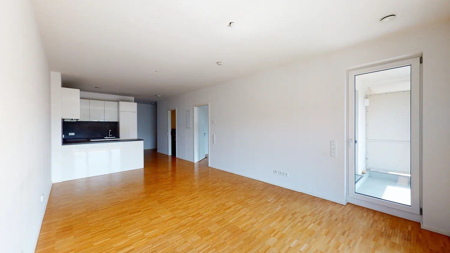 2 Zimmer Wohnung mit 69 m² in Frankfurt am Main – Bild 1