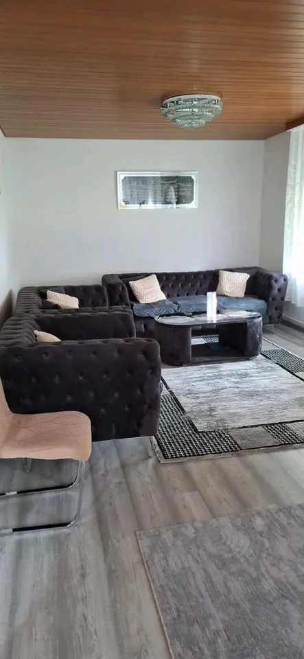 5 Zimmer Wohnung mit 160 m² in Melle – Bild 1
