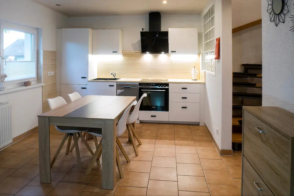 WG-Zimmer mit 92 m² in Koblenz – Bild 3