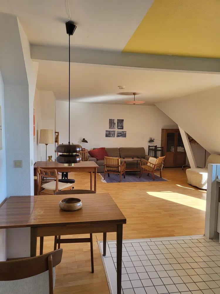 1 Zimmer Wohnung mit 50 m² in Berlin – Bild 2