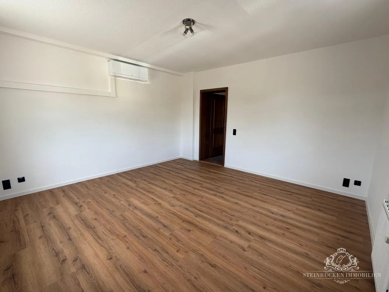 5 room apartment with 130 m² in Radebeul – Photo 8