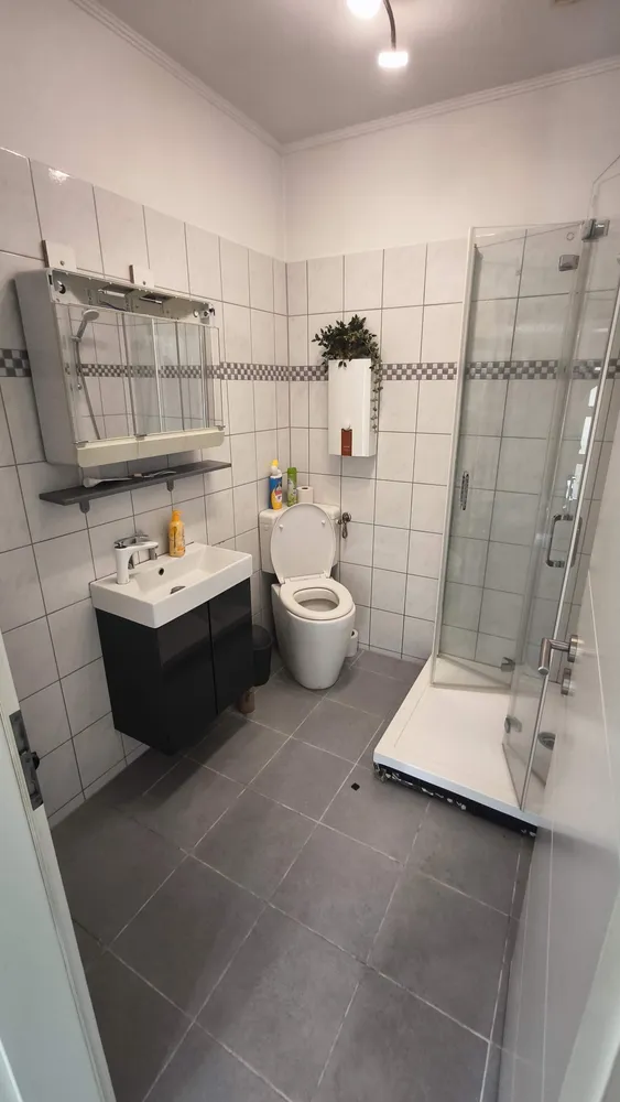 2 room apartment with 70 m² in Duisburg – Photo 4