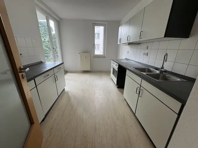 4 Zimmer Wohnung mit 103 m² in Berlin – Bild 1