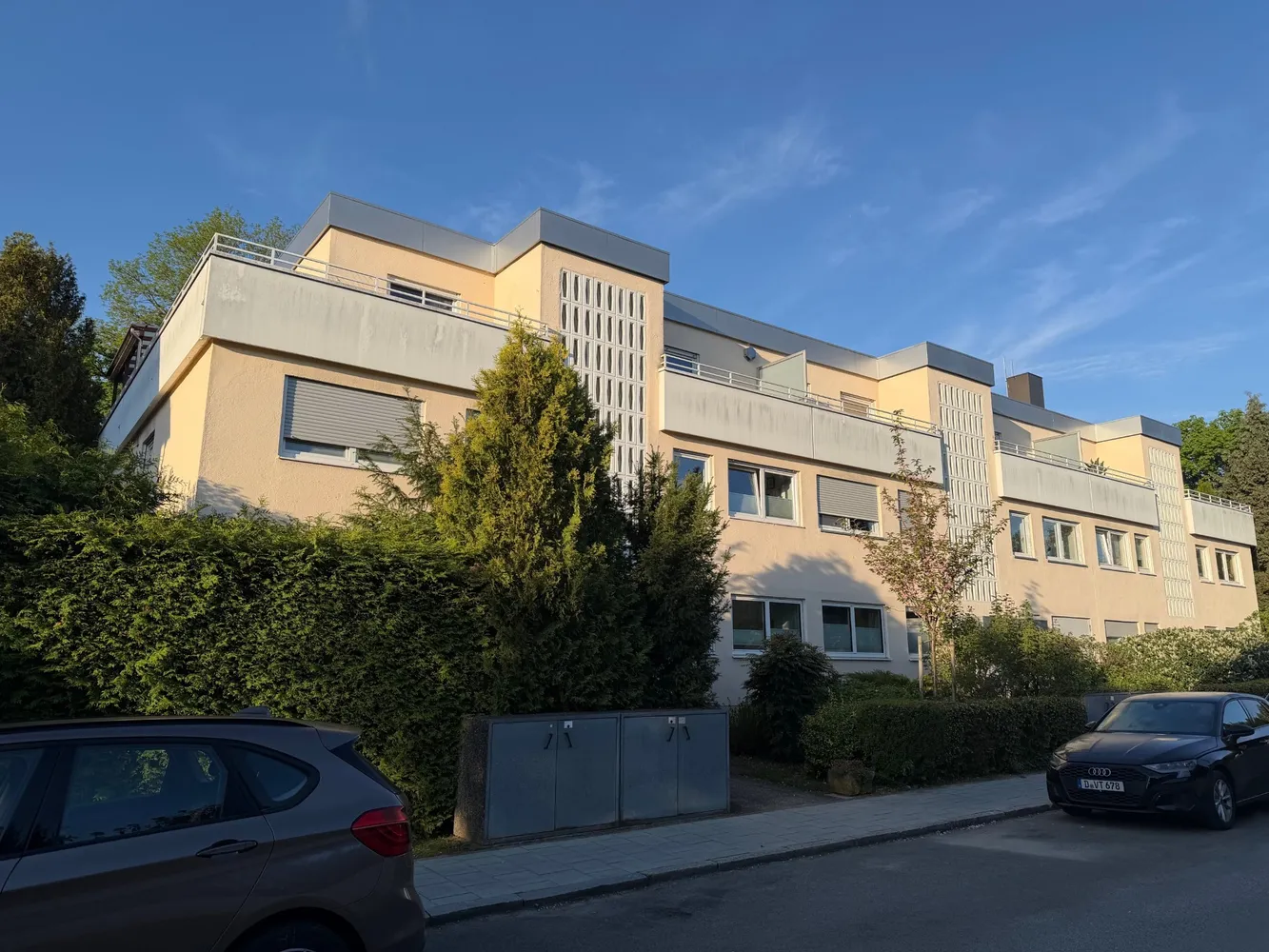3 Zimmer Wohnung mit 84 m² in München – Bild 2