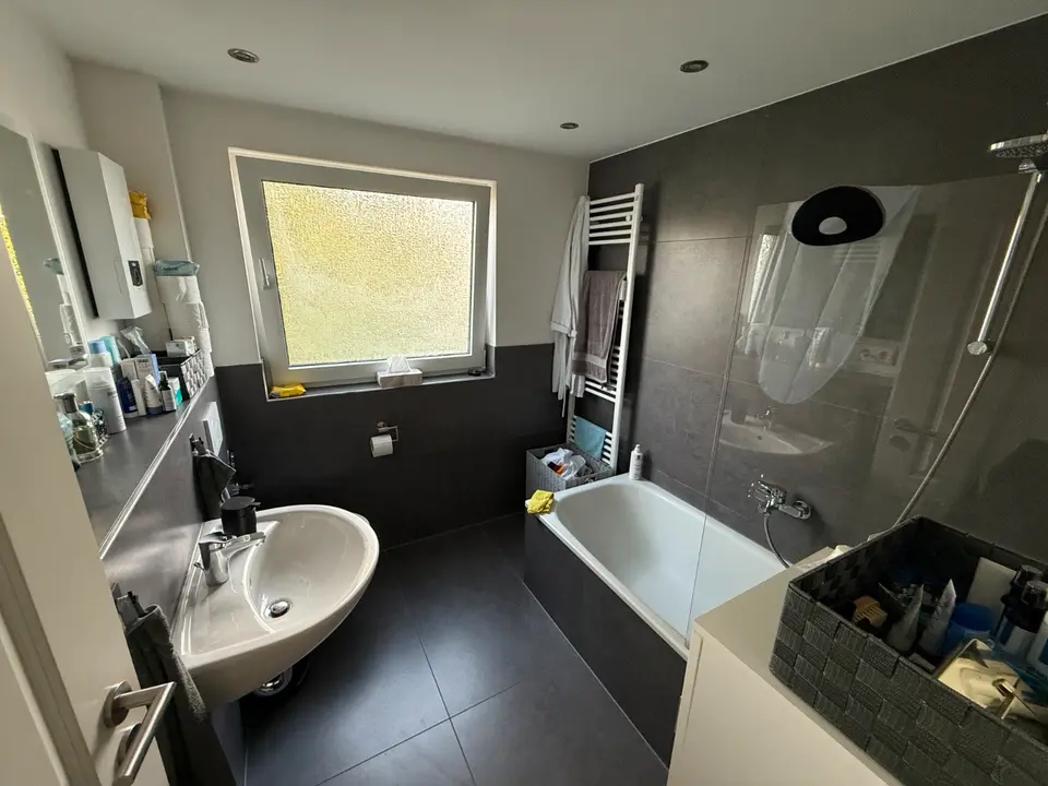 2 Zimmer Wohnung mit 65 m² in Langenfeld – Bild 5