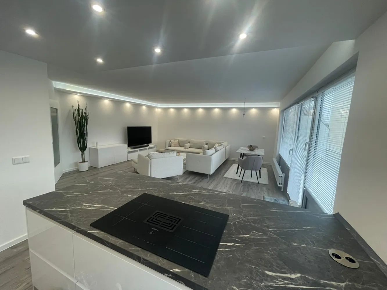 3 room apartment with 93 m² in Düsseldorf – Photo 6