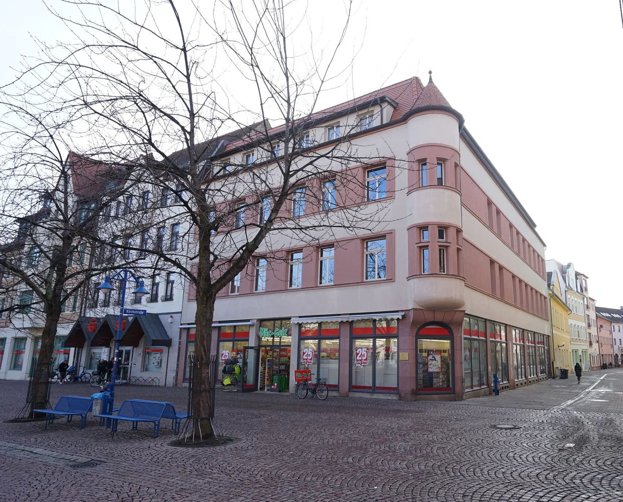 3 Zimmer Wohnung mit 96 m² in Bitterfeld-Wolfen – Bild 1