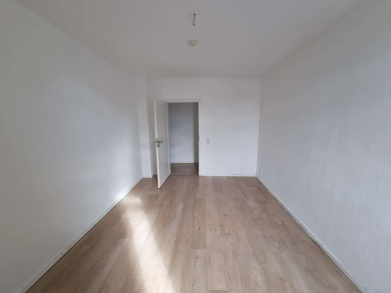 3 Zimmer Wohnung mit 69 m² in Stuttgart – Bild 6