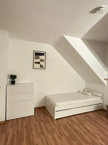 1 Zimmer Wohnung mit 29 m² in Frankfurt am Main – Bild 3