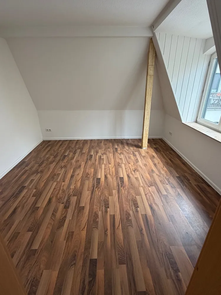 2 Zimmer Wohnung mit 78 m² in Halle (Saale) – Bild 2