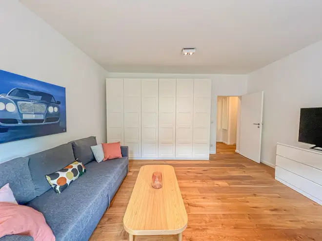 3 Zimmer Wohnung mit 70 m² in Berlin – Bild 2