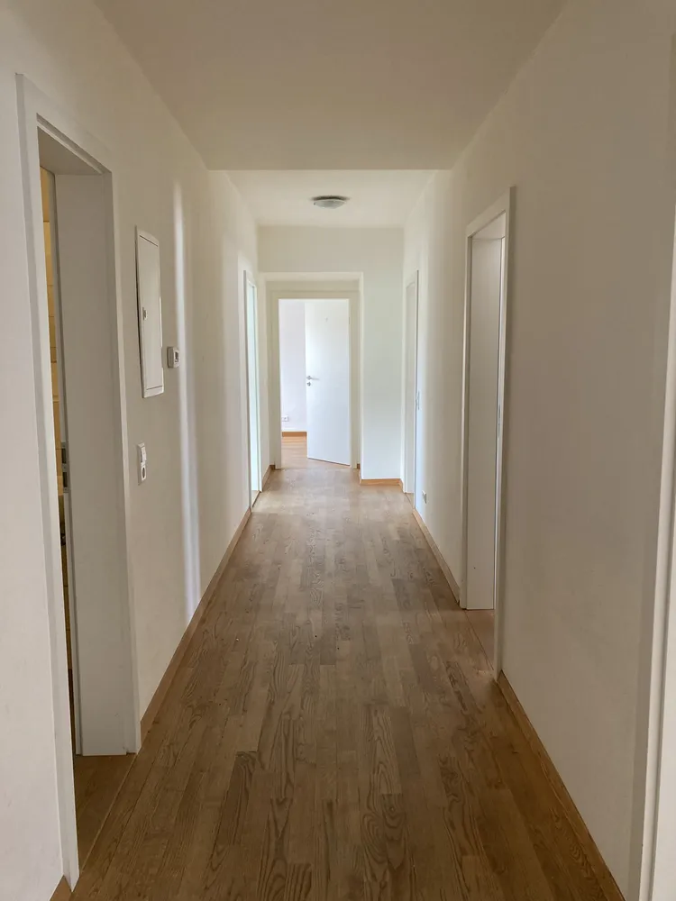 4 Zimmer Wohnung mit 111 m² in Karlsruhe – Bild 1