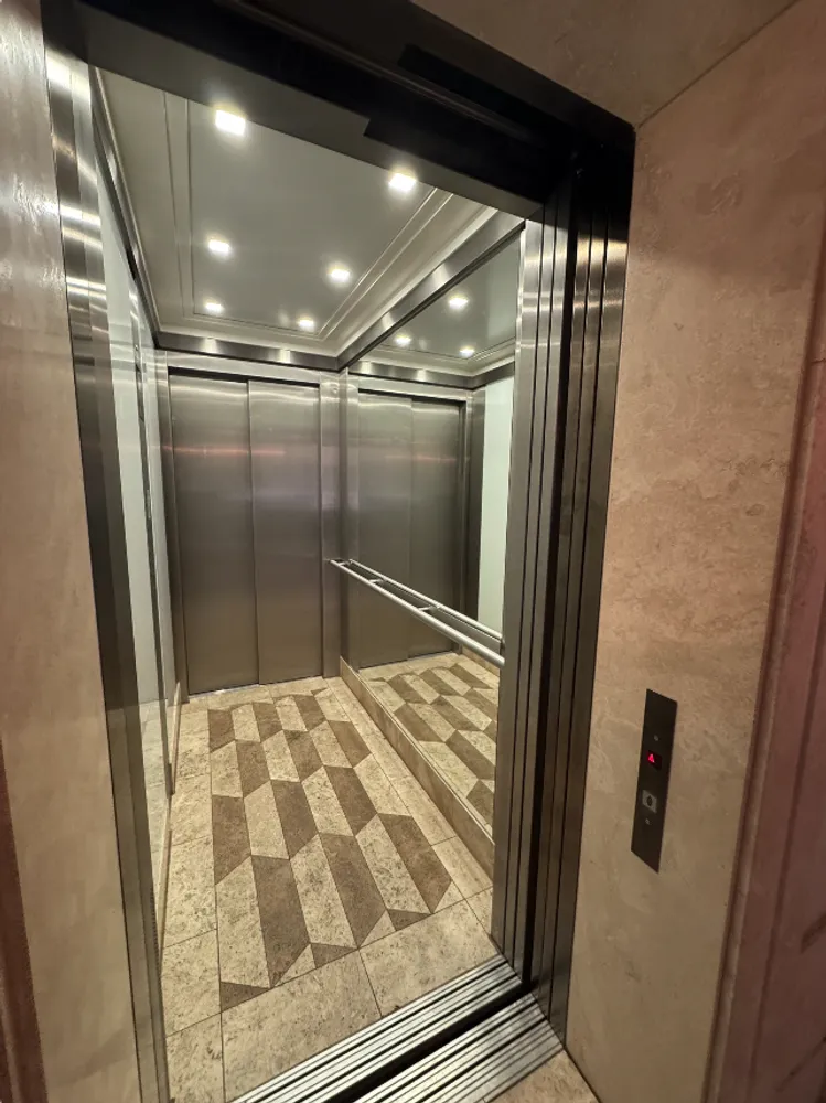 4 Zimmer Wohnung mit 172 m² in Berlin – Bild 4