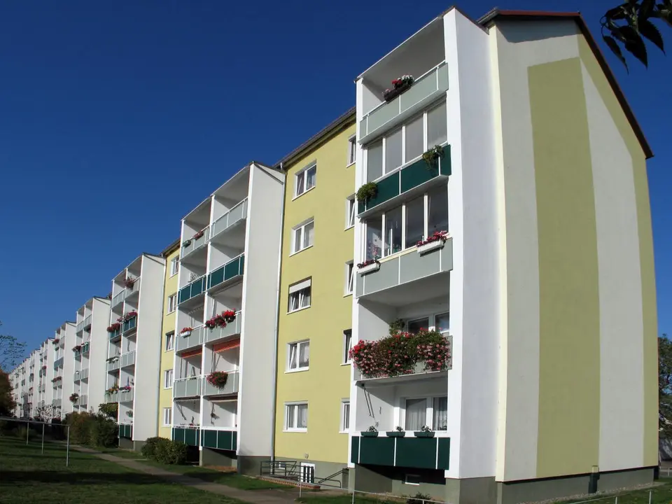2 Zimmer Wohnung mit 55 m² in Riesa – Bild 2