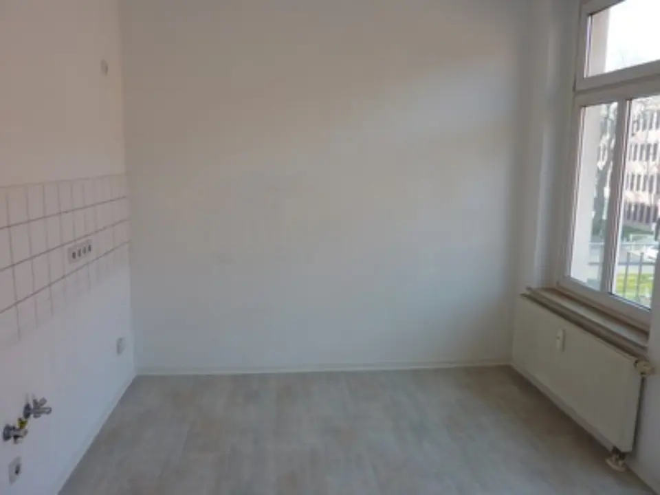 3 Zimmer Wohnung mit 77 m² in Weißenfels – Bild 4