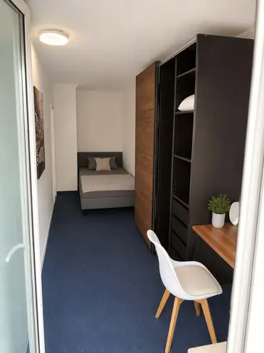 WG-Zimmer mit 12 m² in München – Bild 1
