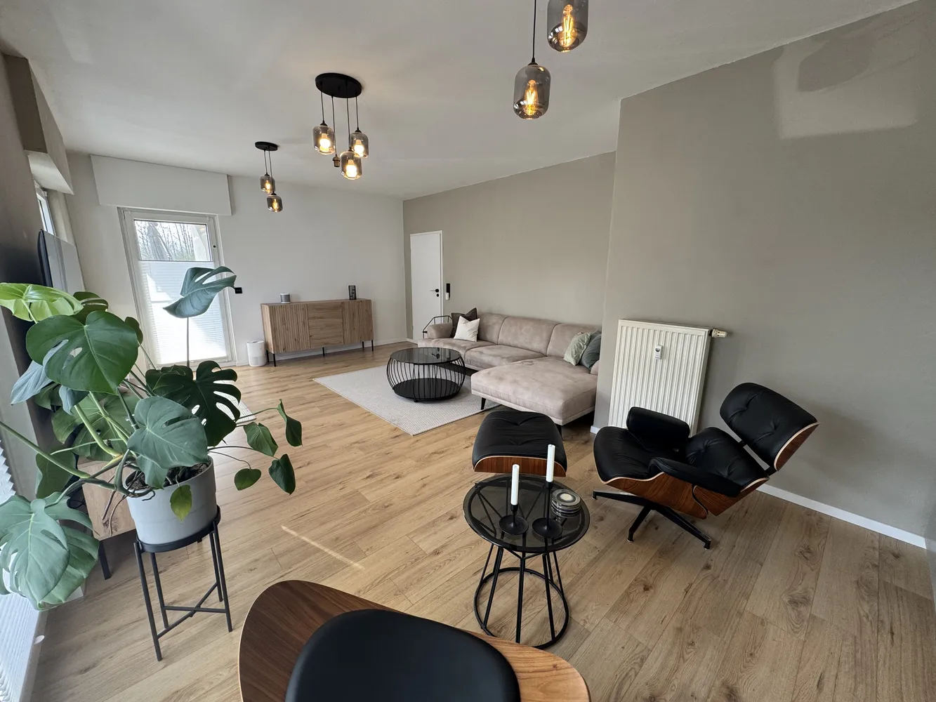 8 Zimmer Wohnung mit 215 m² in Duisburg – Bild 4