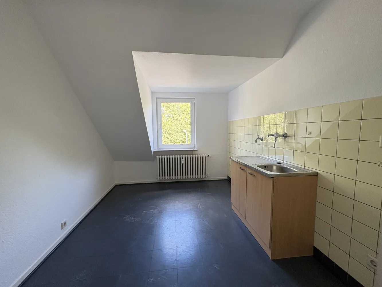 1 Zimmer Wohnung mit 38 m² in Bonn – Bild 2