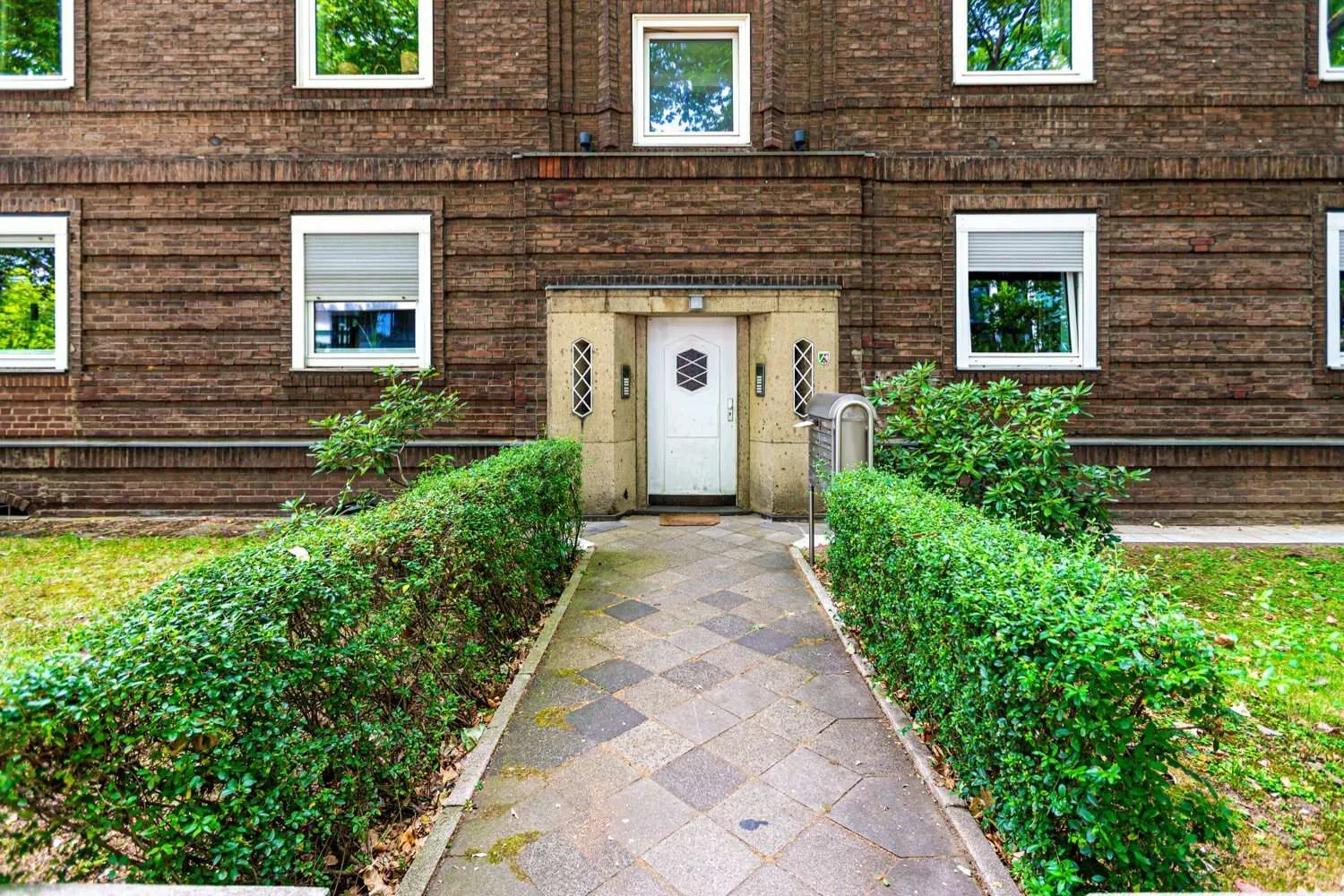 2 Zimmer Wohnung mit 79 m² in Düsseldorf – Bild 6
