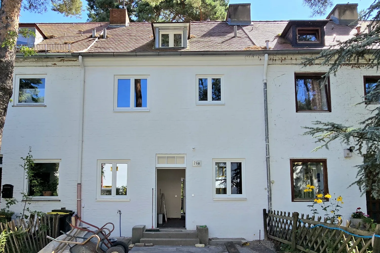 4 Zimmer Haus mit 107 m² in Berlin – Bild 1