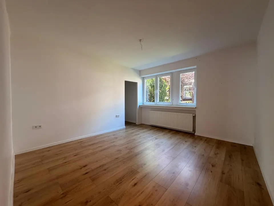 4 Zimmer Wohnung mit 96 m² in Wilhelmshaven – Bild 1
