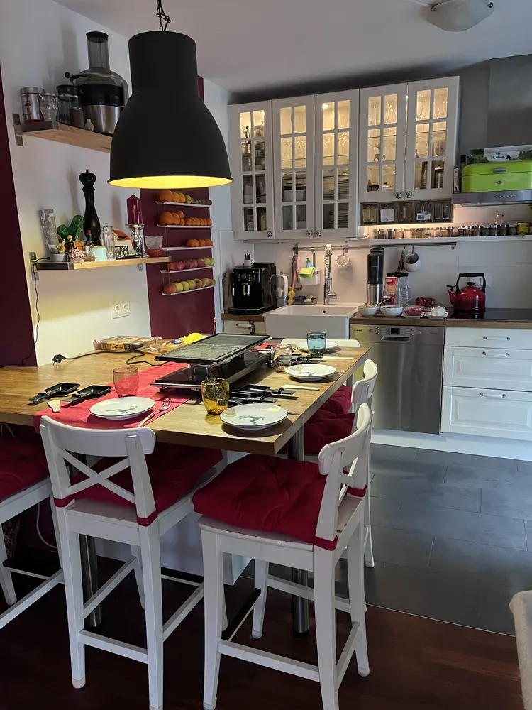 5 Zimmer Wohnung mit 108 m² in München – Bild 2