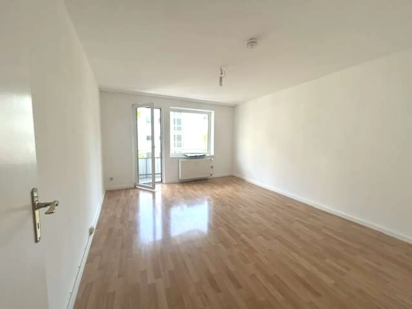 1 room apartment with 30 m² in Frankfurt am Main – Photo 1