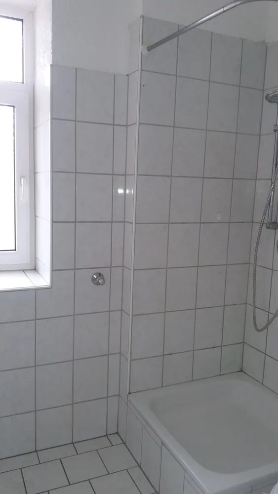2 Zimmer Wohnung mit 70 m² in Wiesbaden – Bild 1