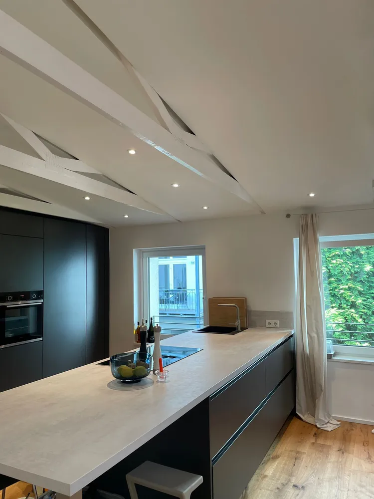 1 room apartment with 69 m² in Düsseldorf – Photo 1
