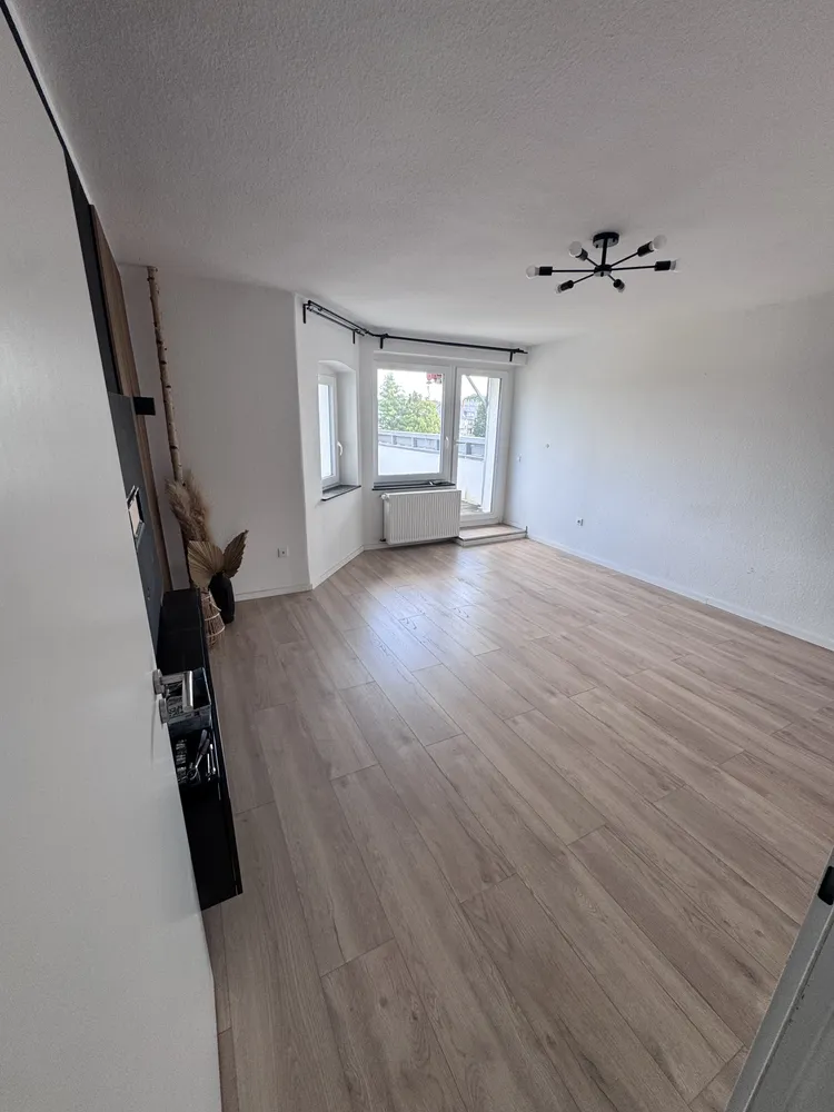 4 Zimmer Wohnung mit 120 m² in Neuss – Bild 3