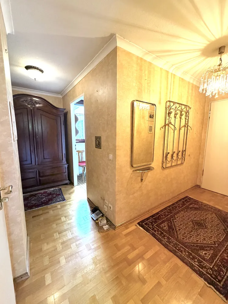 2 Zimmer Wohnung mit 70 m² in München – Bild 6