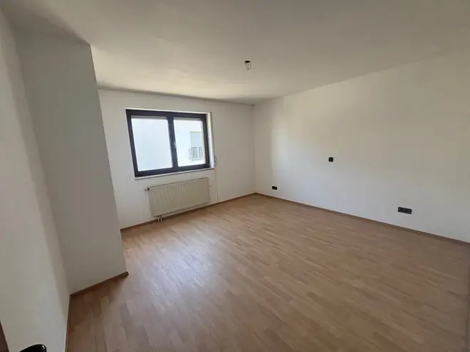 2 Zimmer Wohnung mit 62 m² in Köln – Bild 1