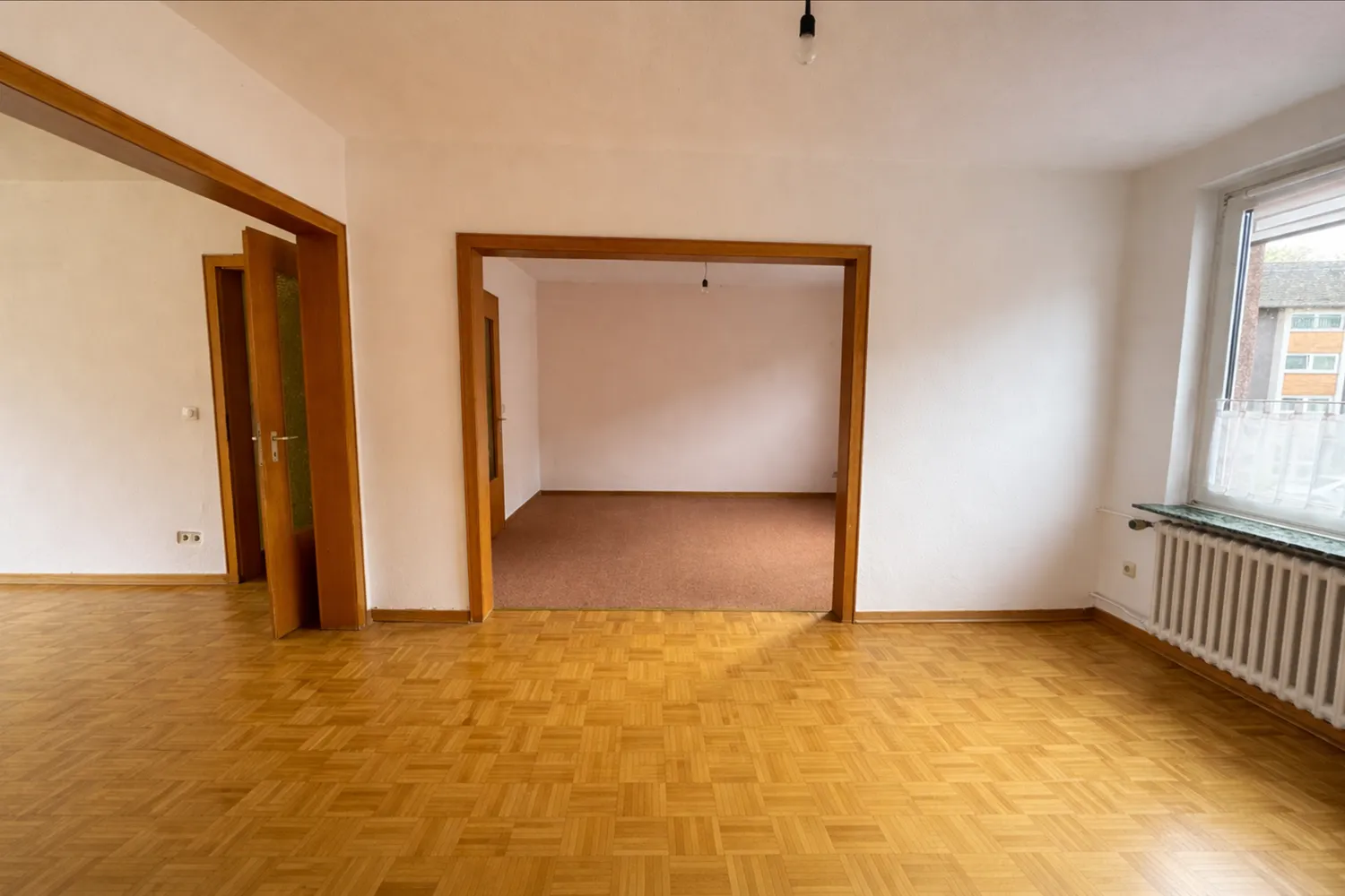 7 Zimmer Wohnung mit 132 m² in Duisburg – Bild 3