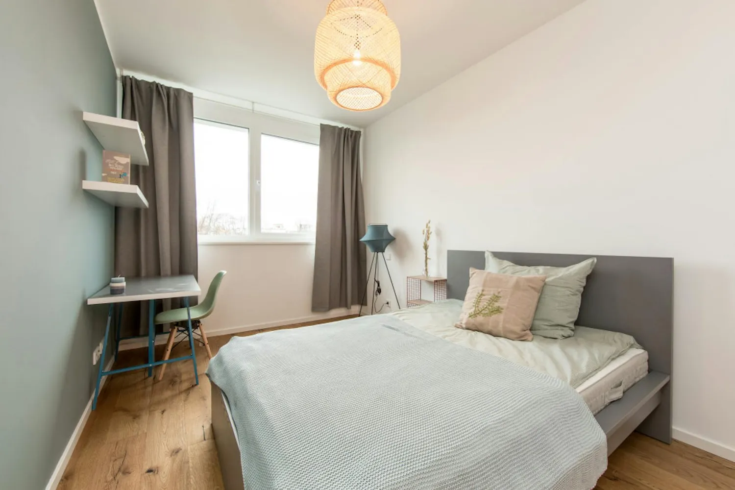 Shared room with 13 m² in Berlin – Photo 1