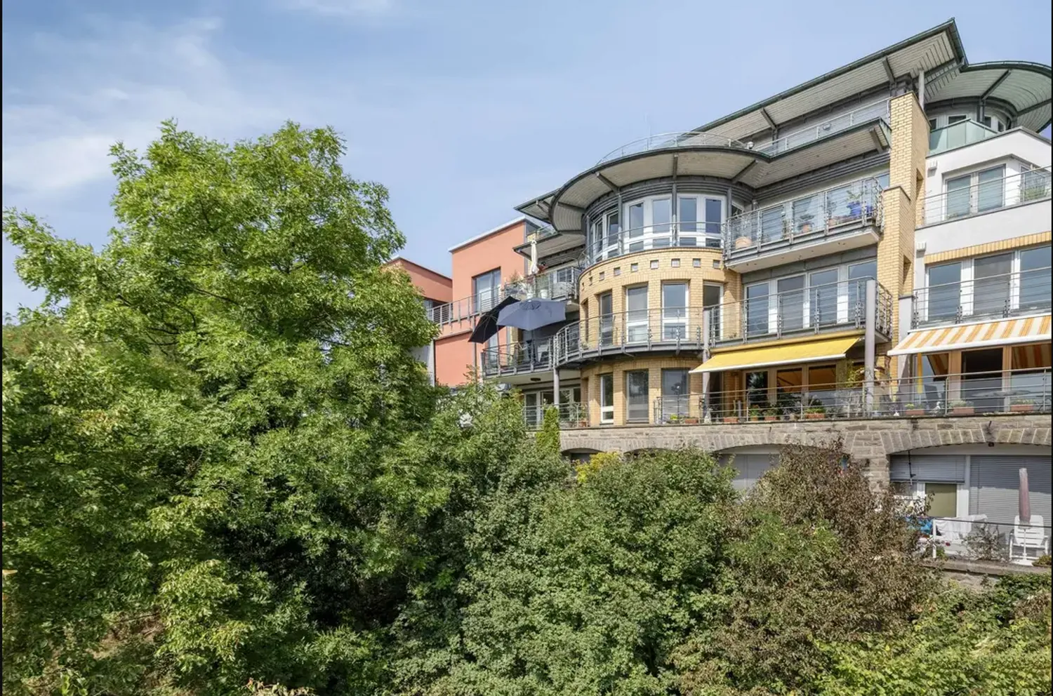 4 room apartment with 113 m² in Cologne – Photo 1