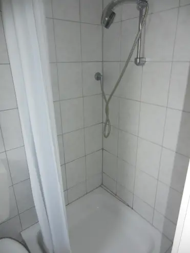 2 Zimmer Wohnung mit 35 m² in Köln – Bild 6