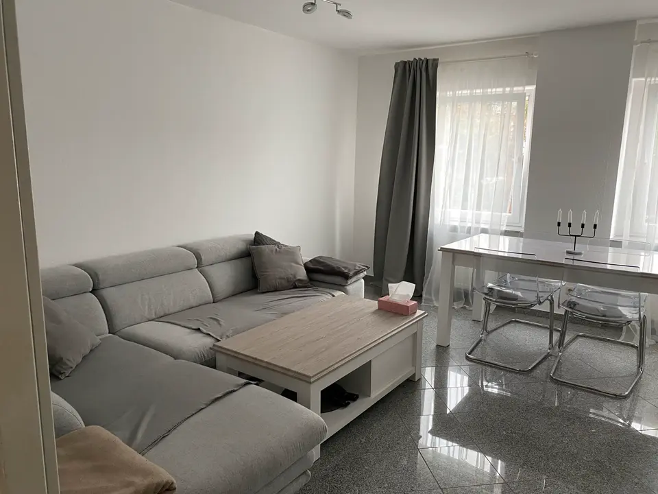 4 Zimmer Wohnung mit 80 m² in Leverkusen – Bild 2